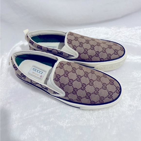 GUCCI Tennis 1977 Slip-On Sneakers - Picture 10 of 13